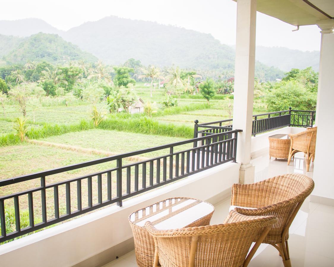 D'Sawah Amed Homestay & Warung Exterior photo