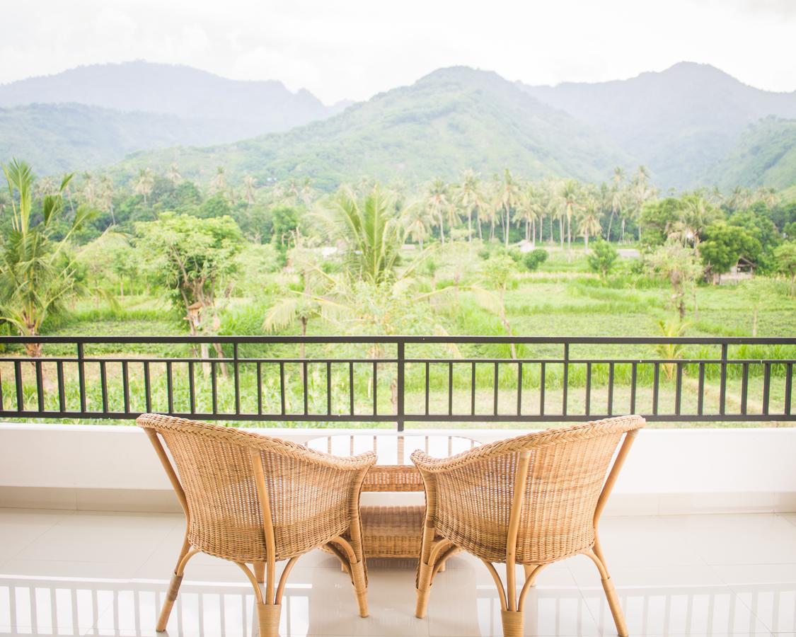 D'Sawah Amed Homestay & Warung Exterior photo