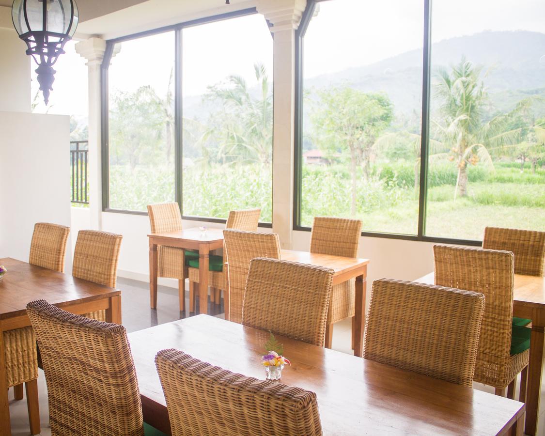 D'Sawah Amed Homestay & Warung Exterior photo
