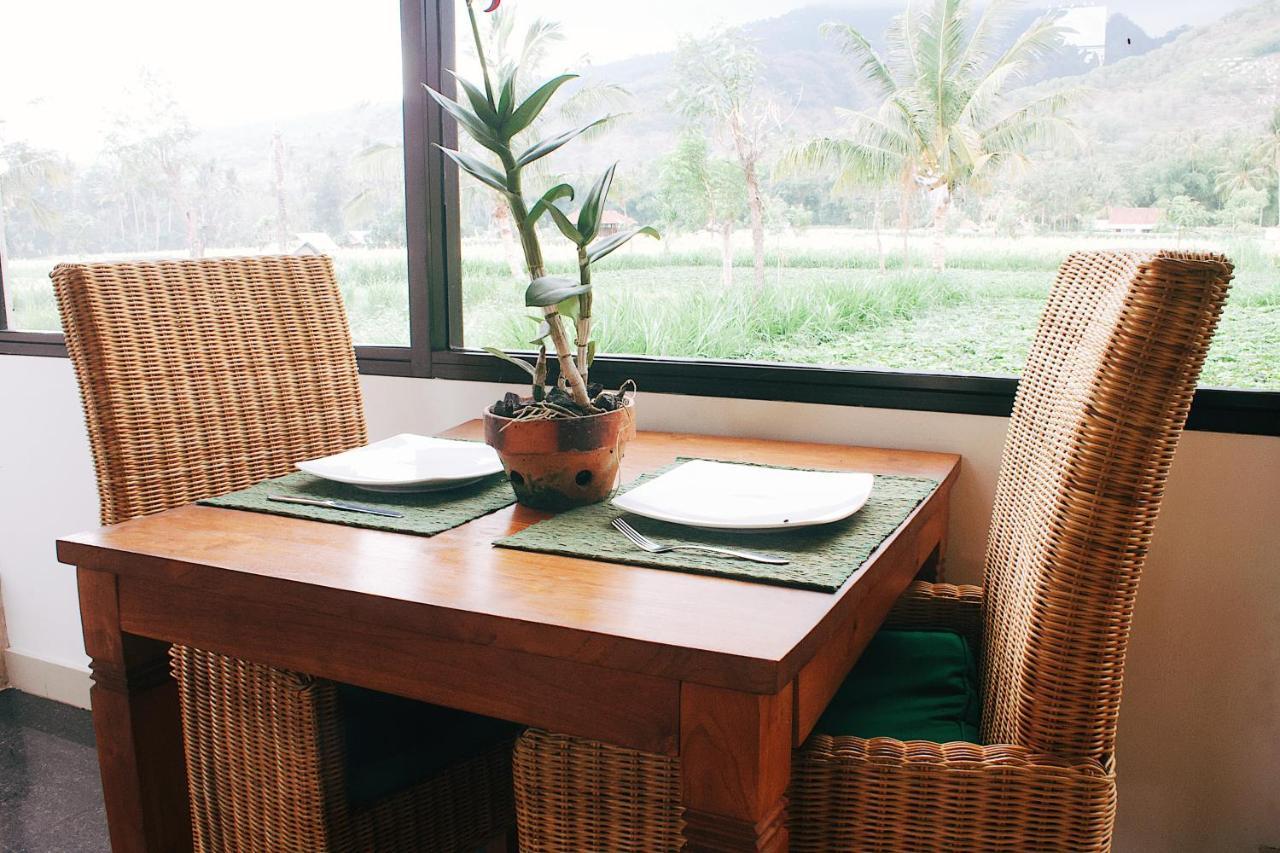 D'Sawah Amed Homestay & Warung Exterior photo